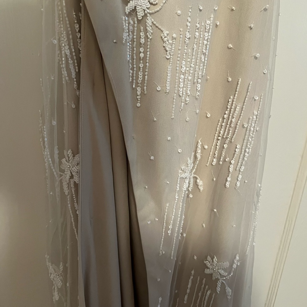 Romney Tania Olsen Wedding Dress - Picture 9 of 13